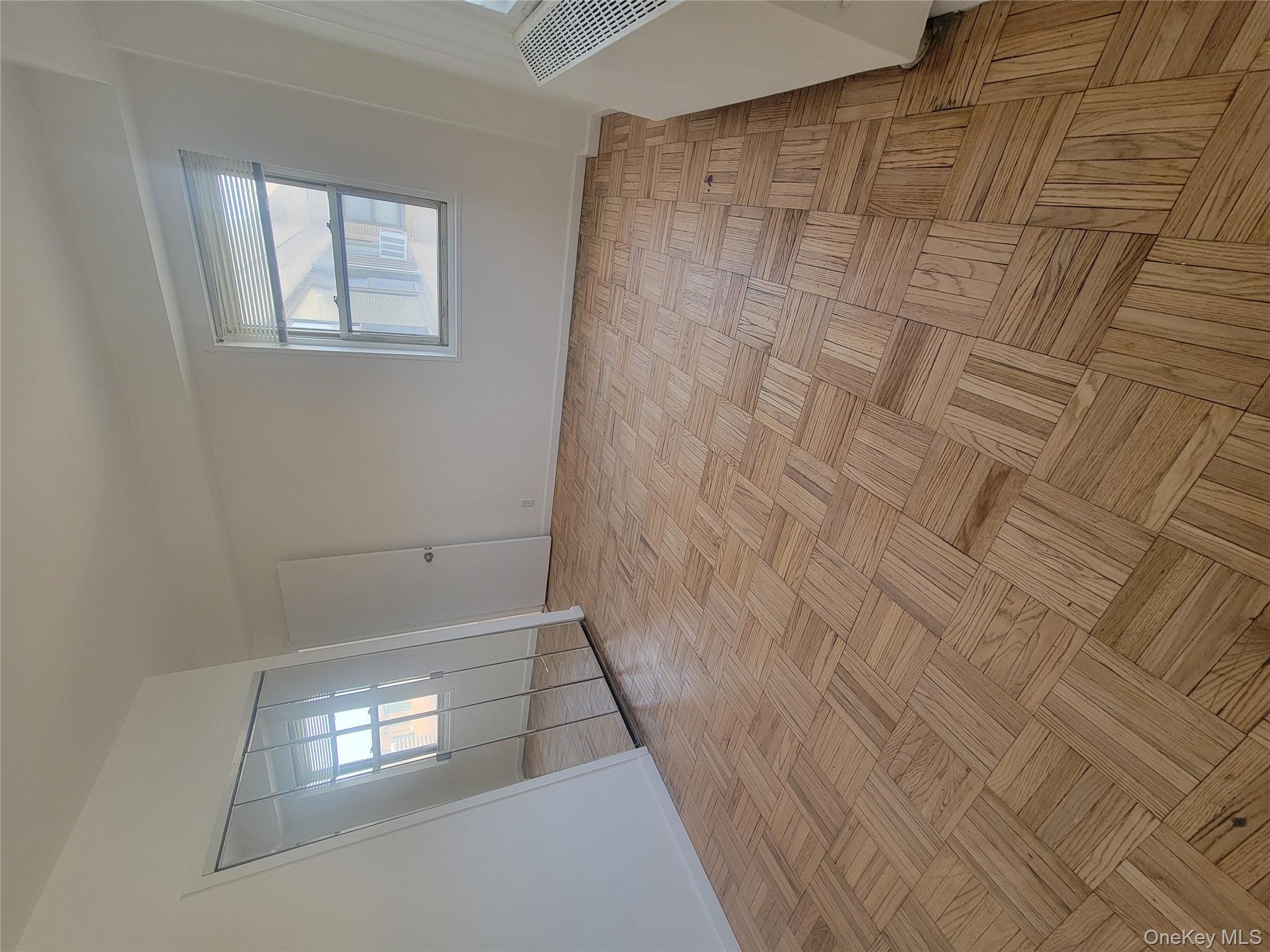 7 E Fordham Hill Oval 16c Property Photo 11