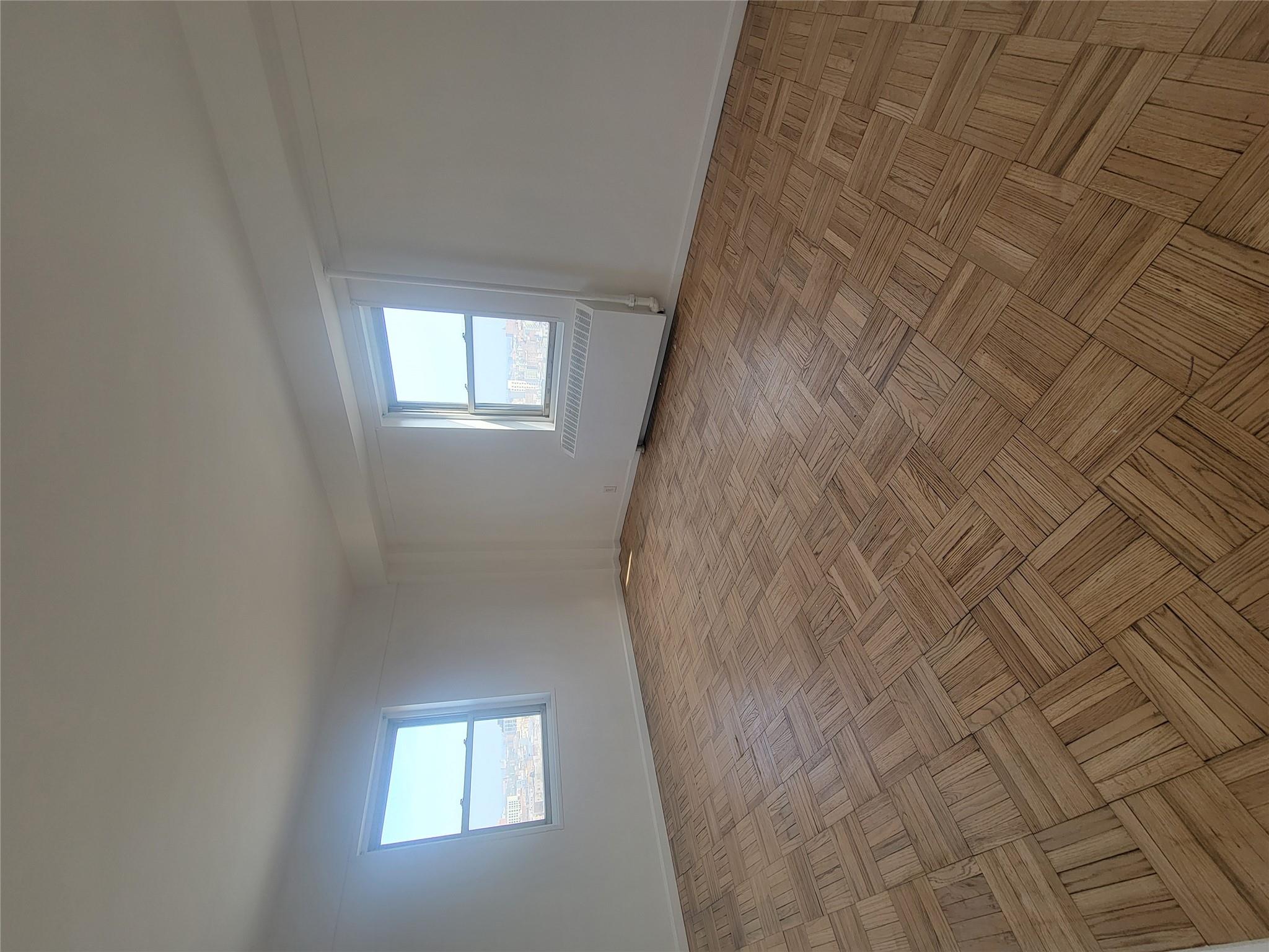 7 E Fordham Hill Oval 16c Property Photo 14