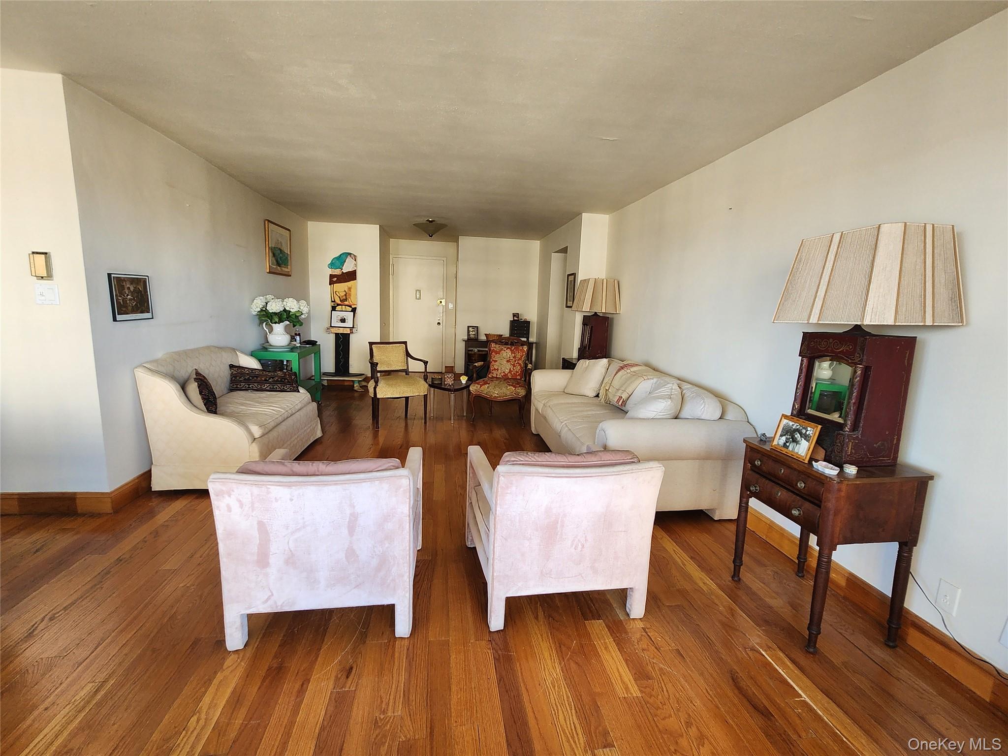 18-15 215th Street 6 M Property Photo 4