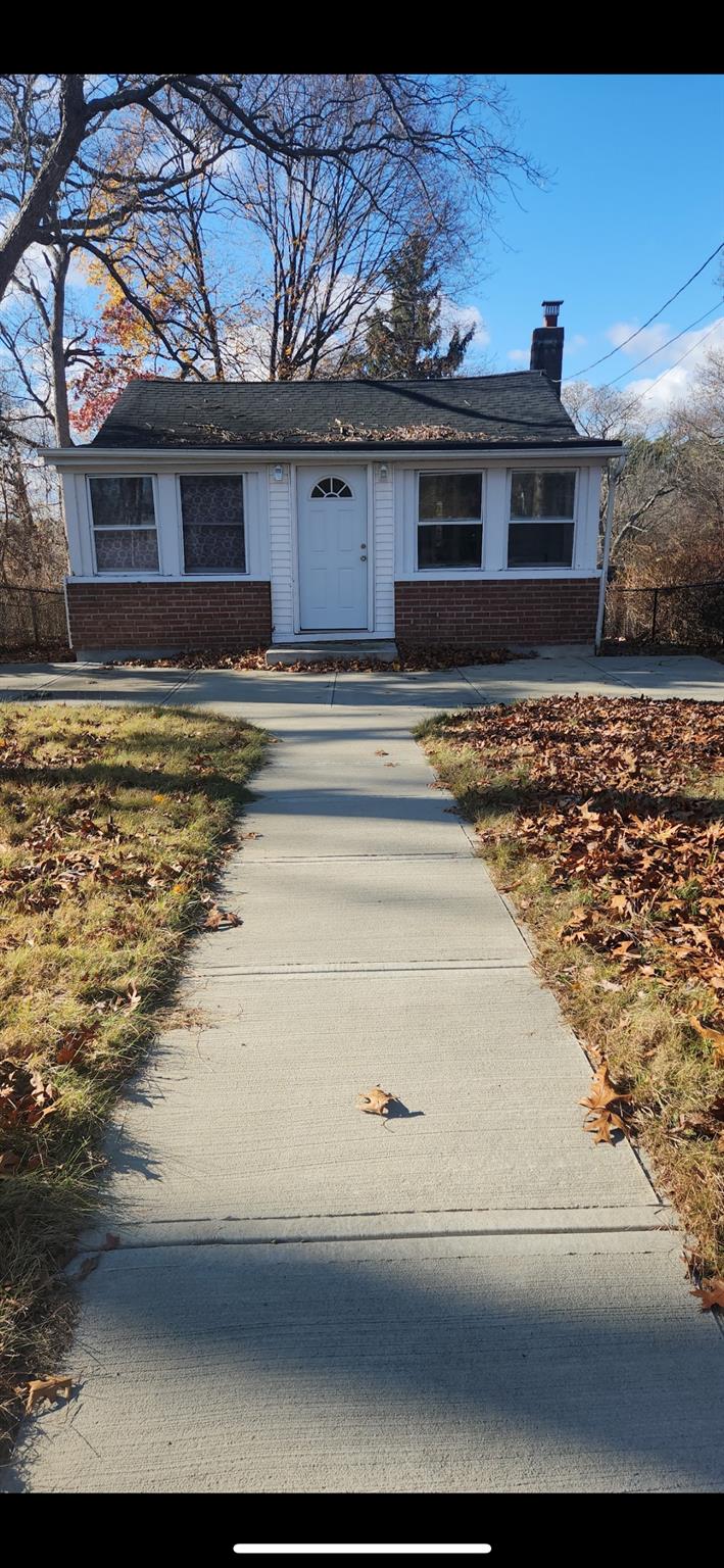 504 Browns Road Property Photo 1