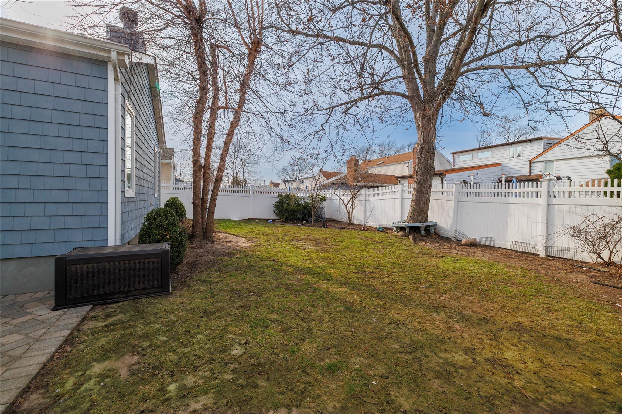 242 W Waukena Avenue Property Photo 27