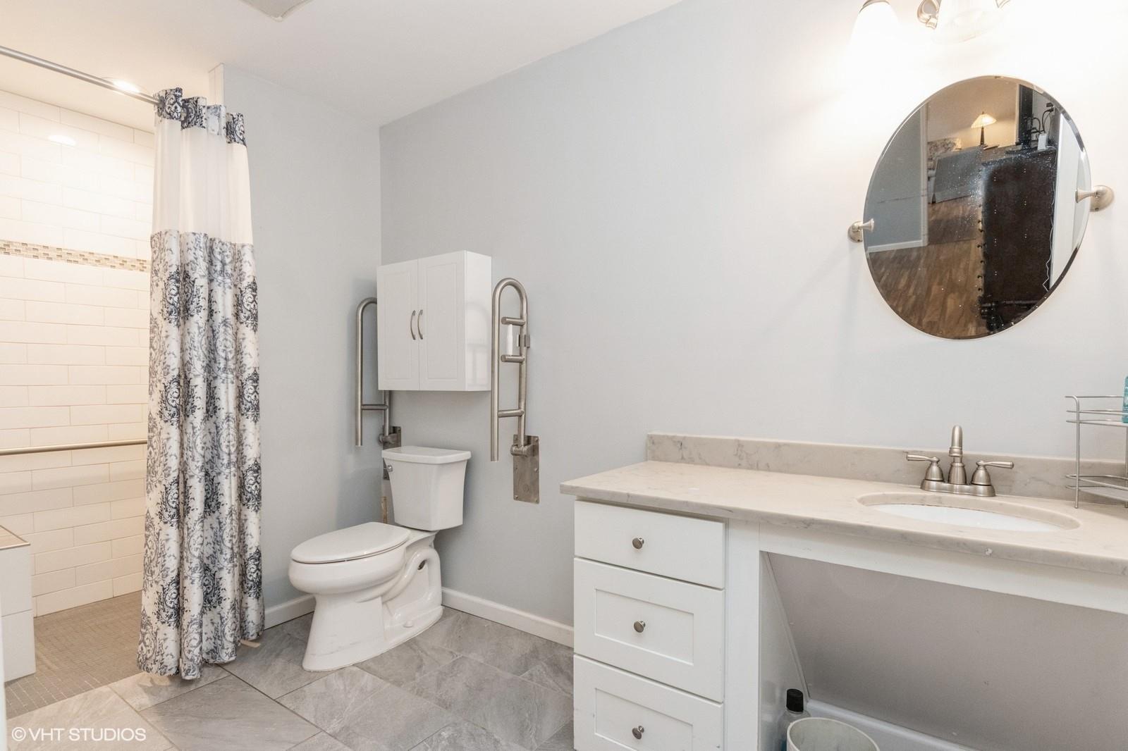 46 Peaceable Way Property Photo 24