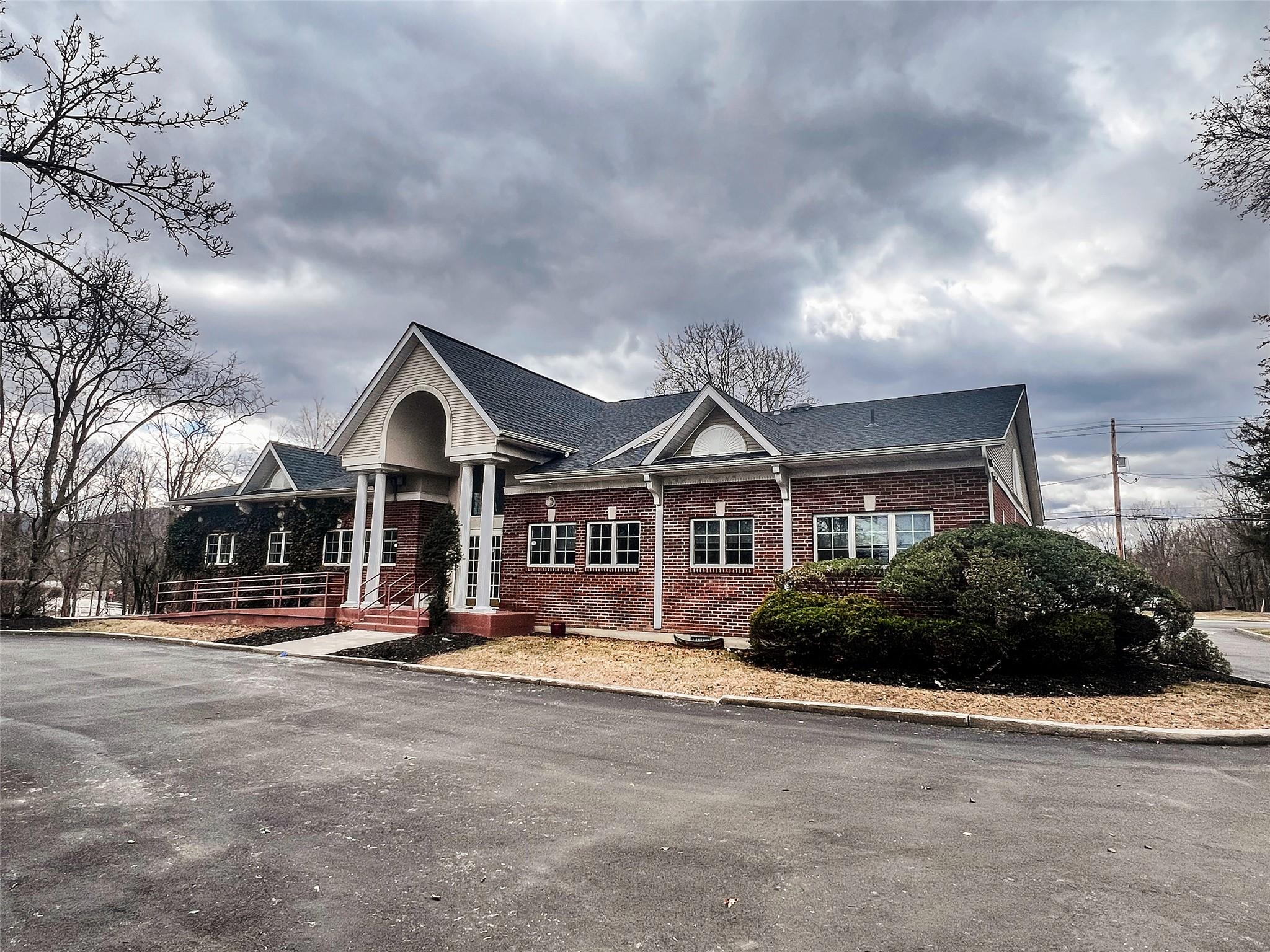 Real Estate Main Image