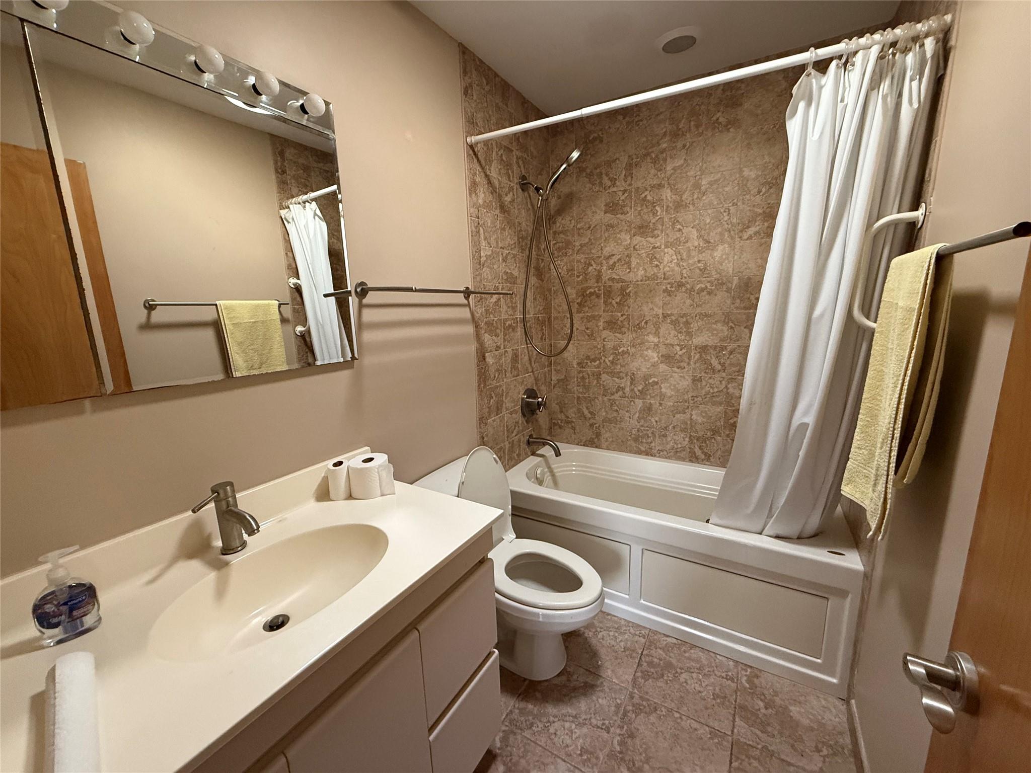 136 Revere Drive Property Photo 14