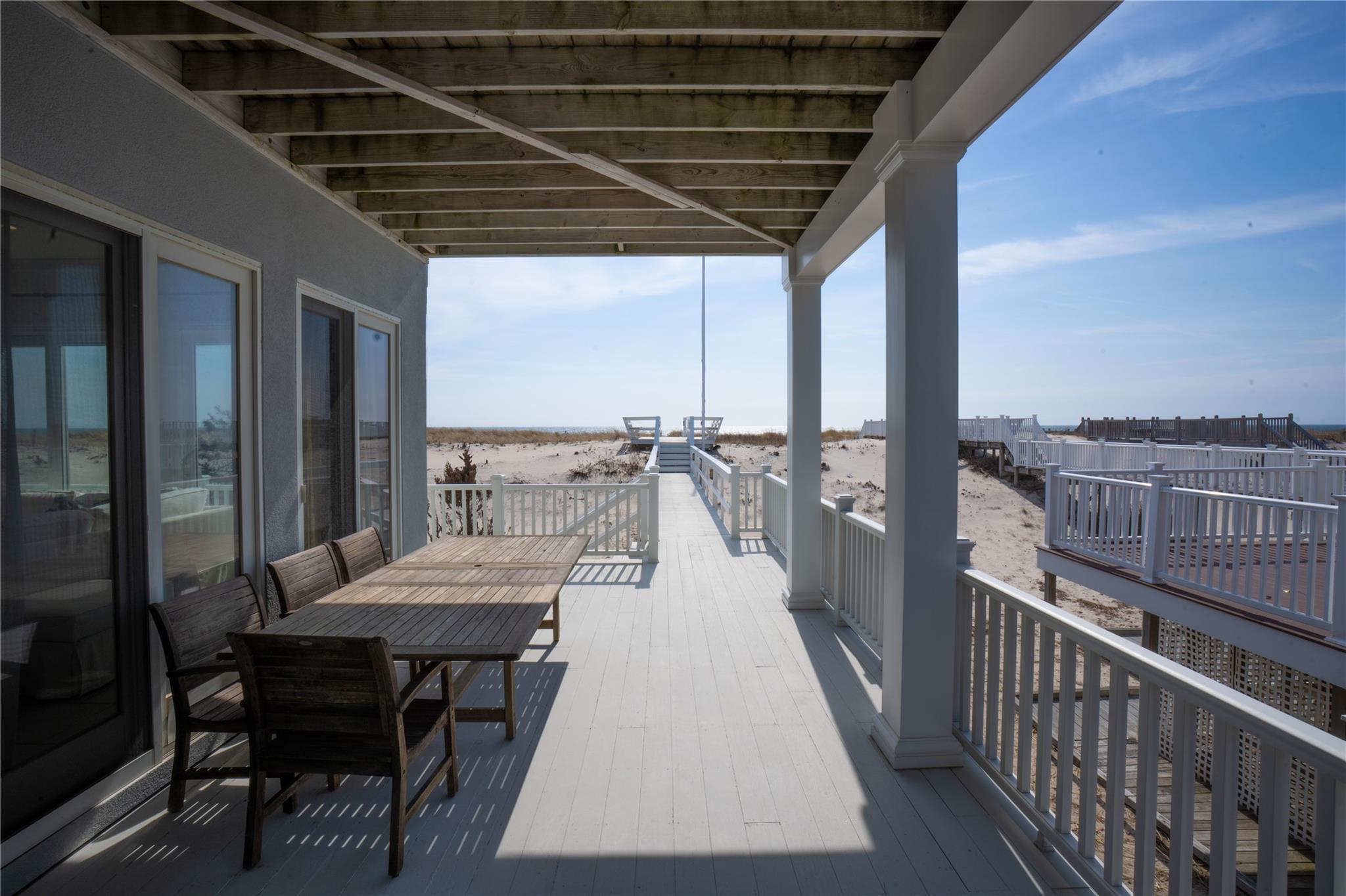 861 Dune Road Property Photo 2