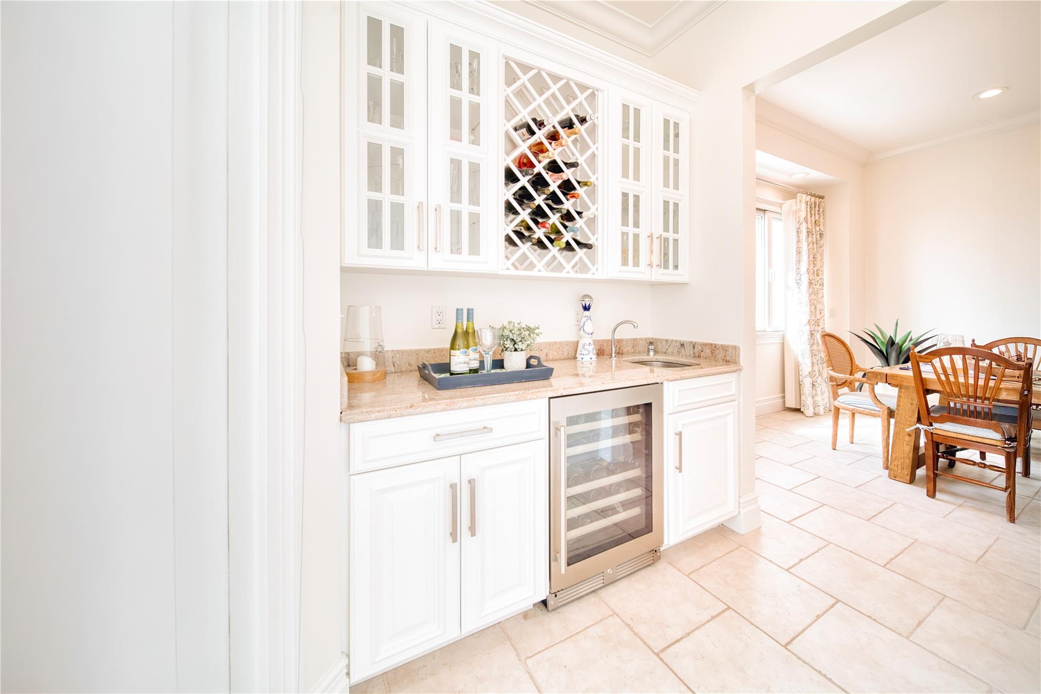 861 Dune Road Property Photo 18