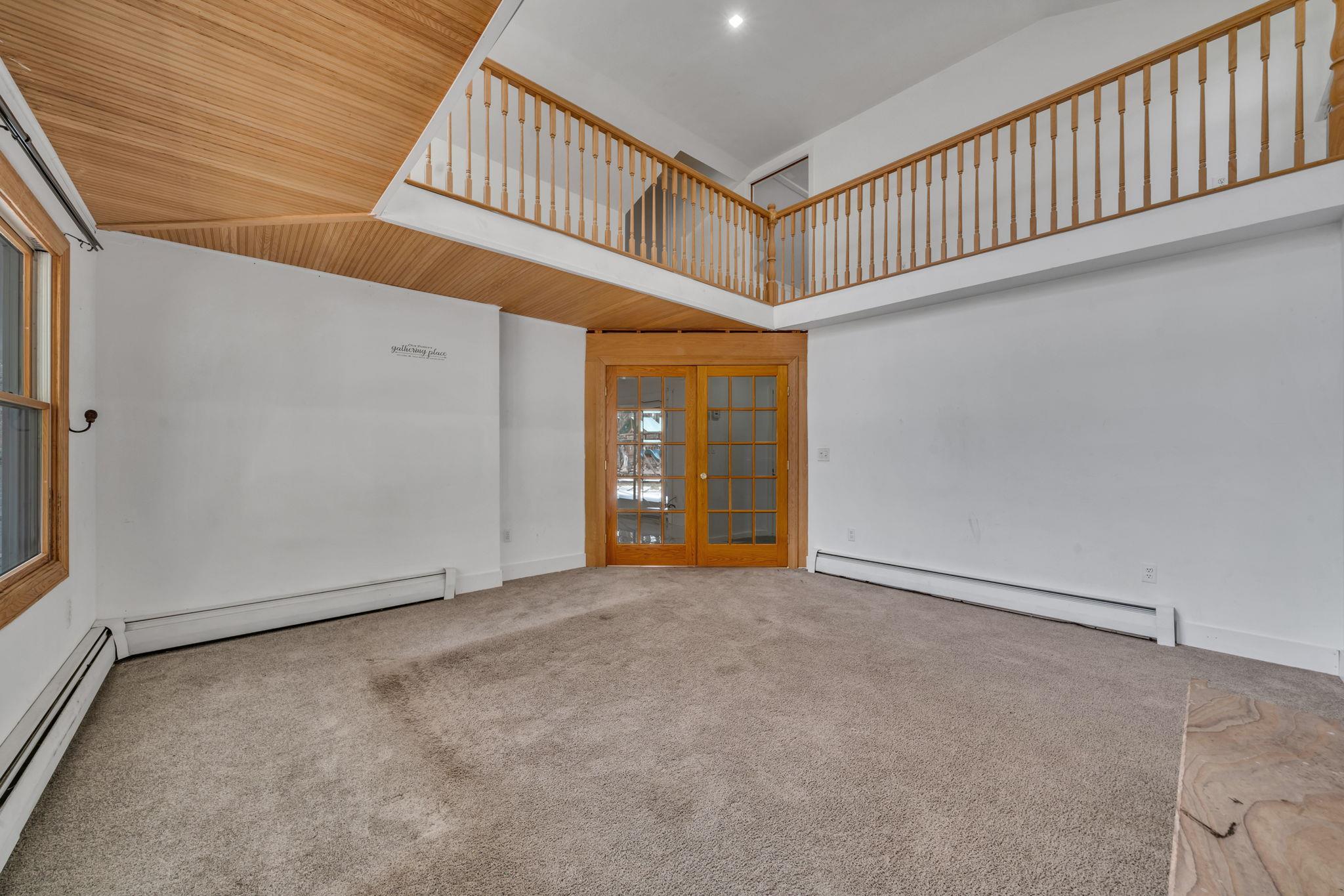 12 Lakeside Drive Property Photo 24