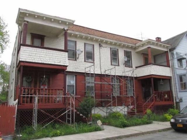 222-224 Robinson Street Property Photo