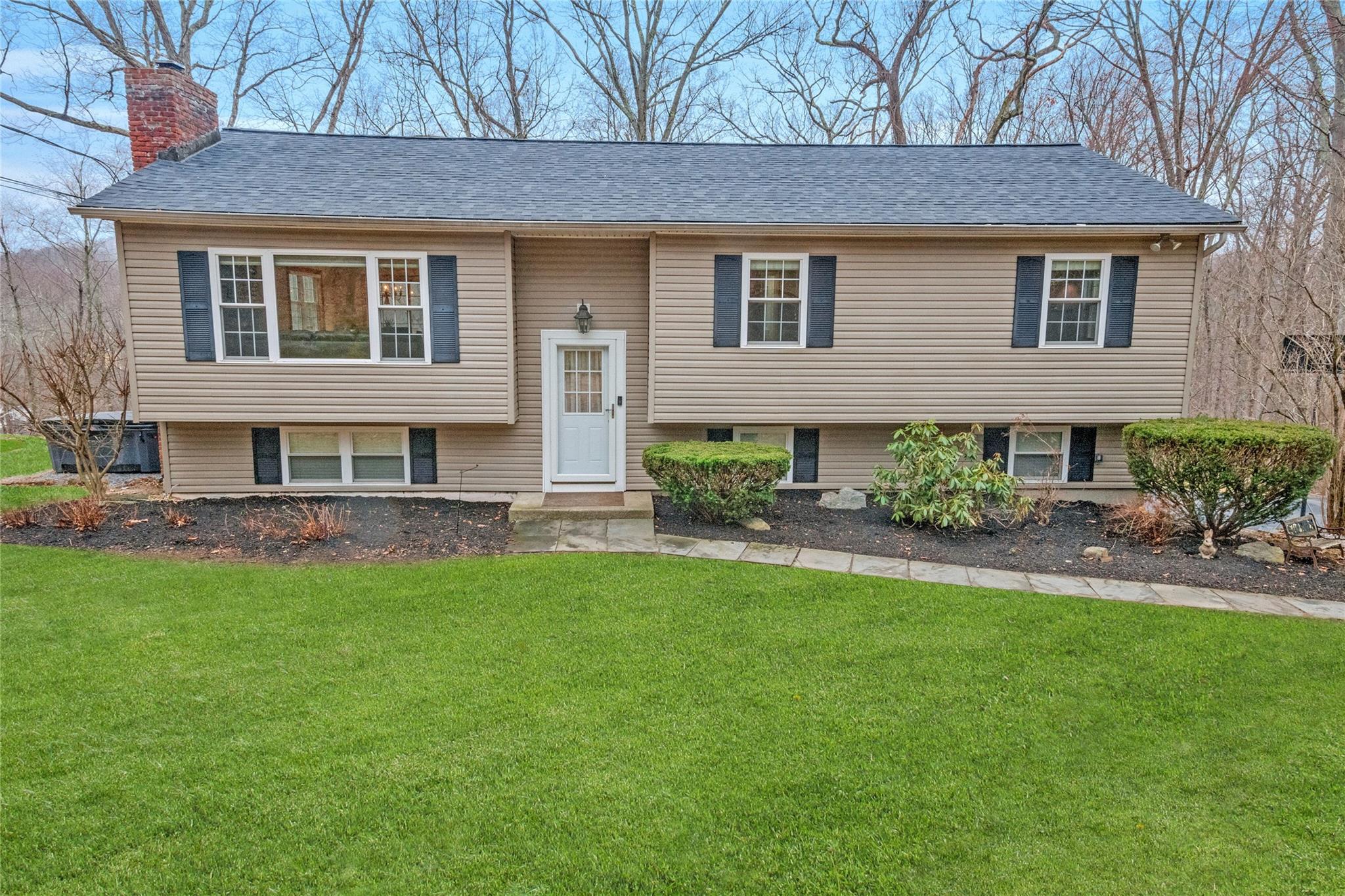 19 Split Rock Road Property Photo