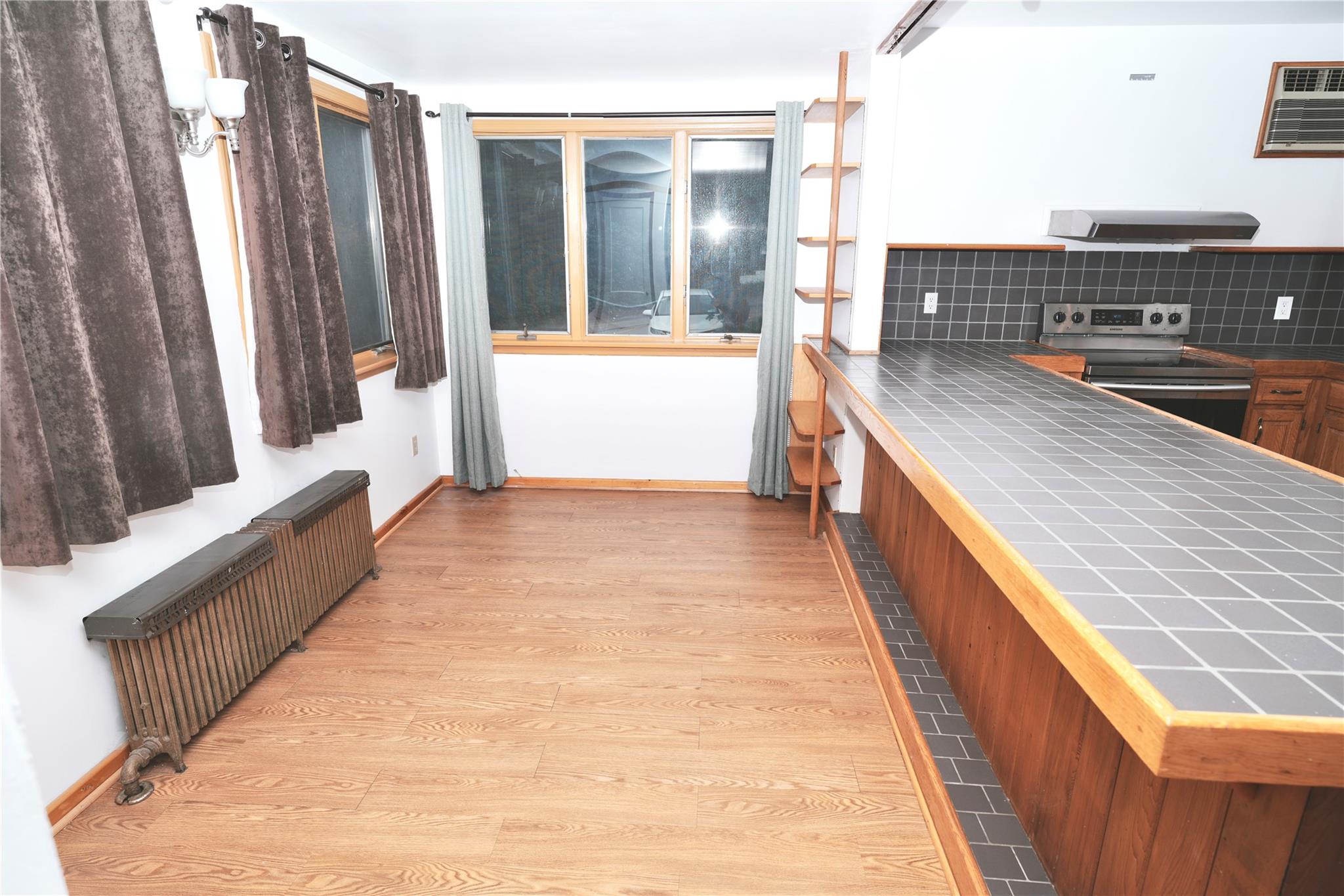 23 Kemble Avenue Property Photo 3