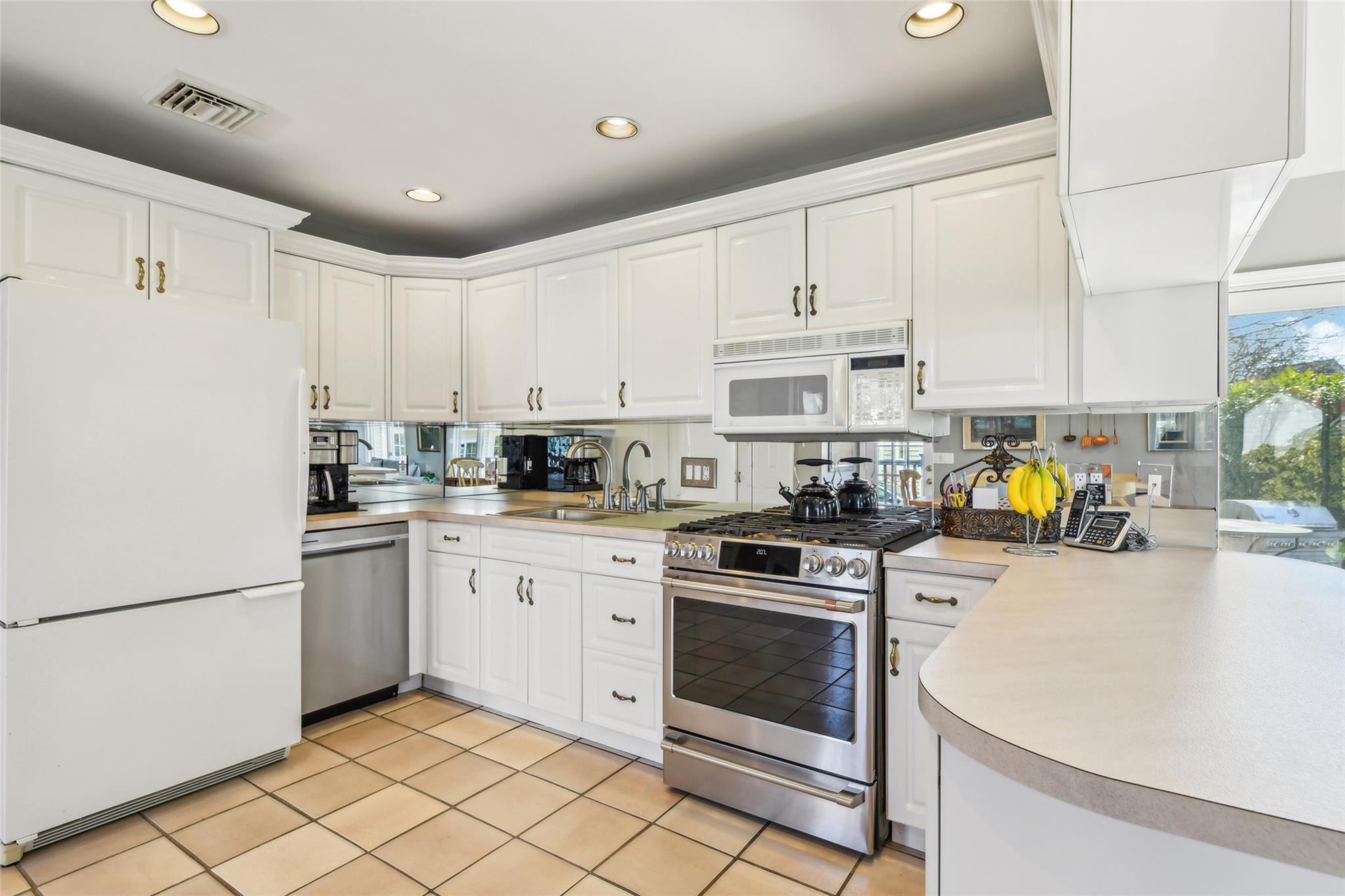 9 Pinehurst Road Property Photo 19