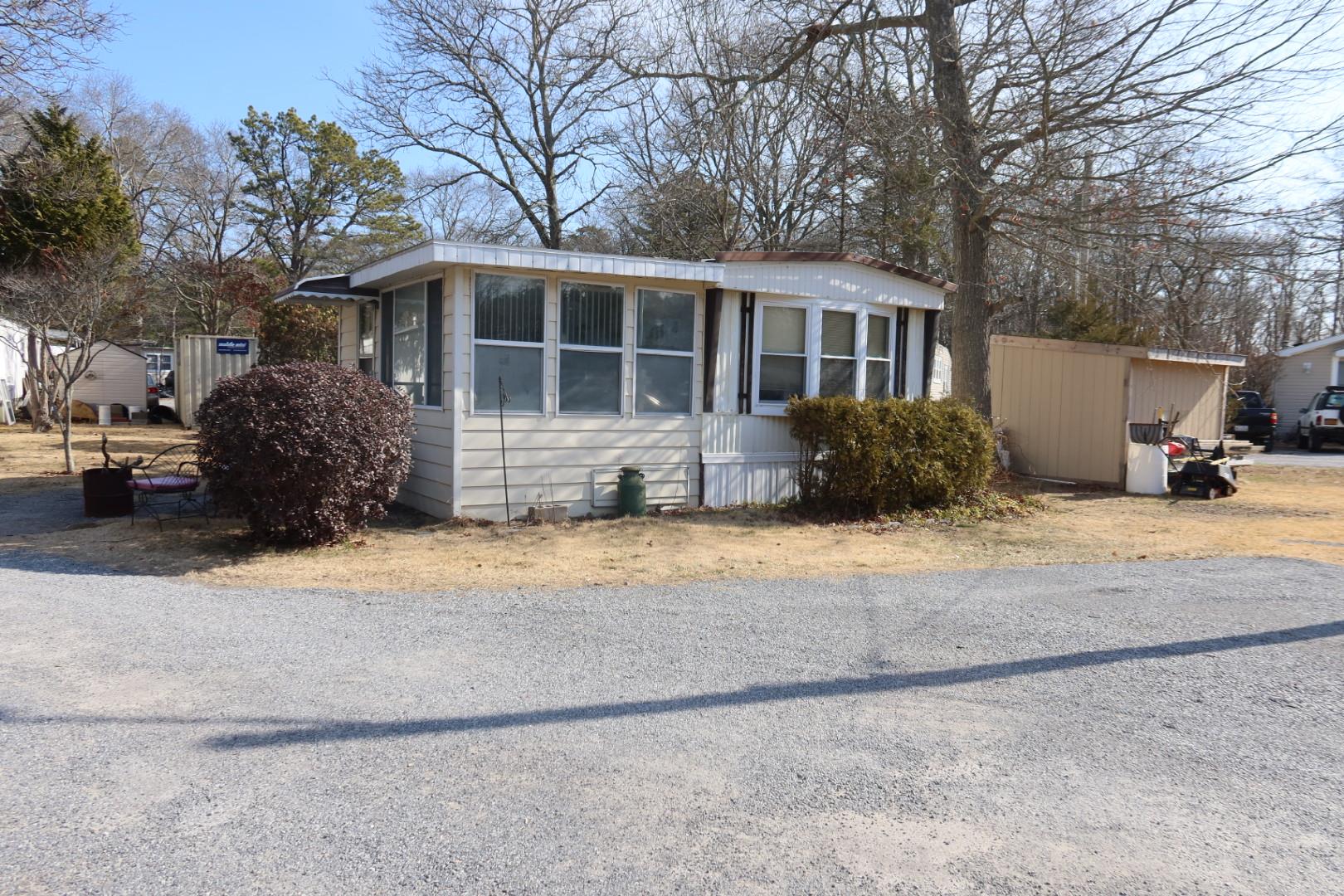 Speonk Real Estate Listings Main Image