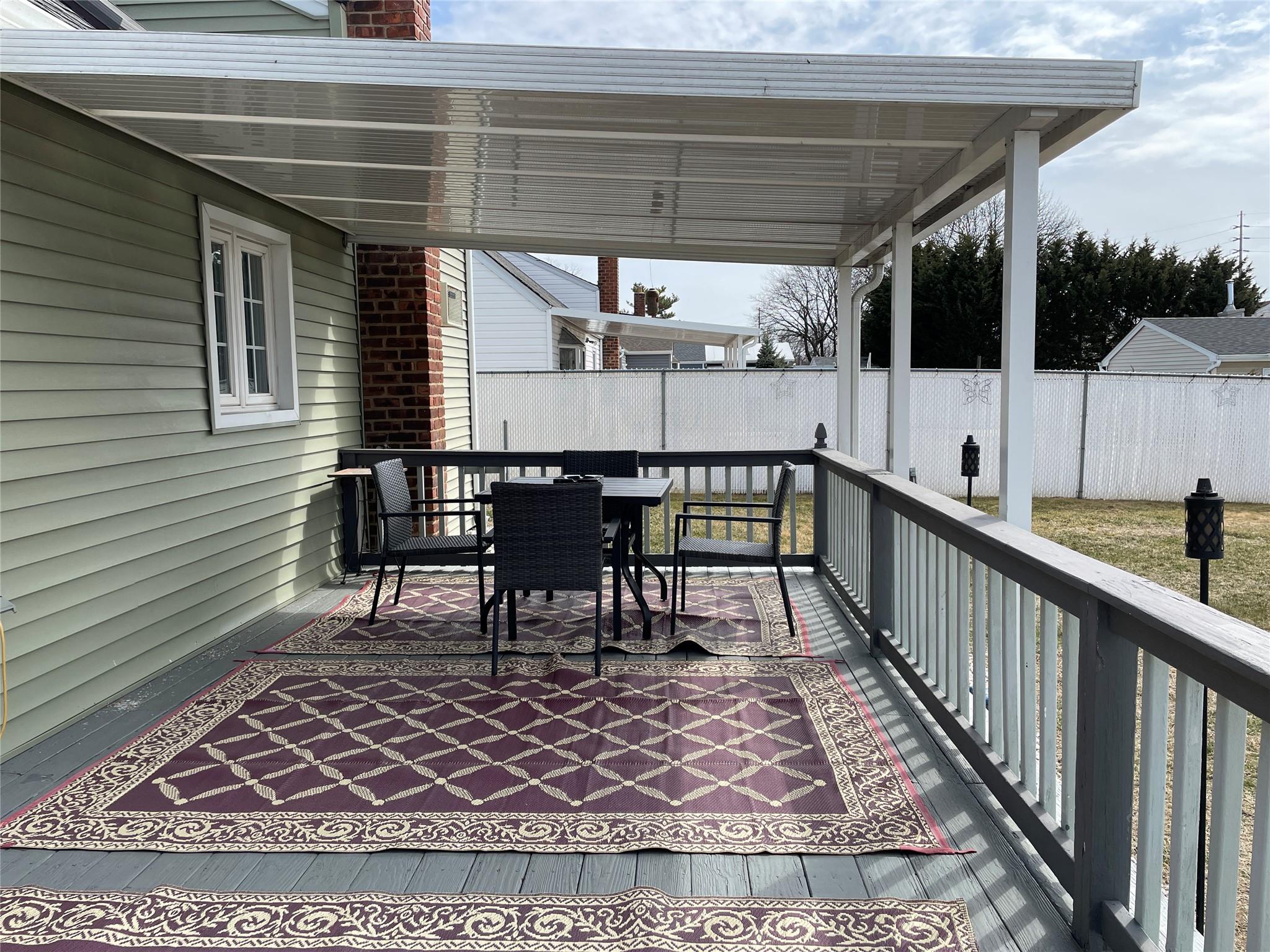 944 N Ontario Avenue Property Photo 35
