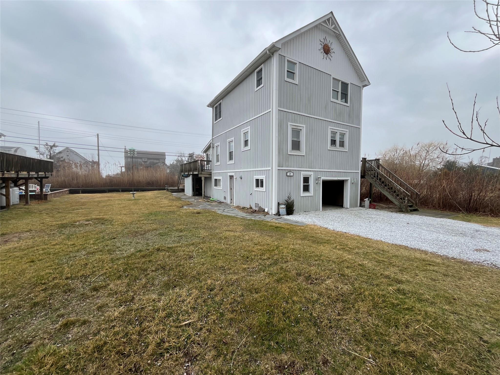 25 Oak Beach Road Property Photo 2