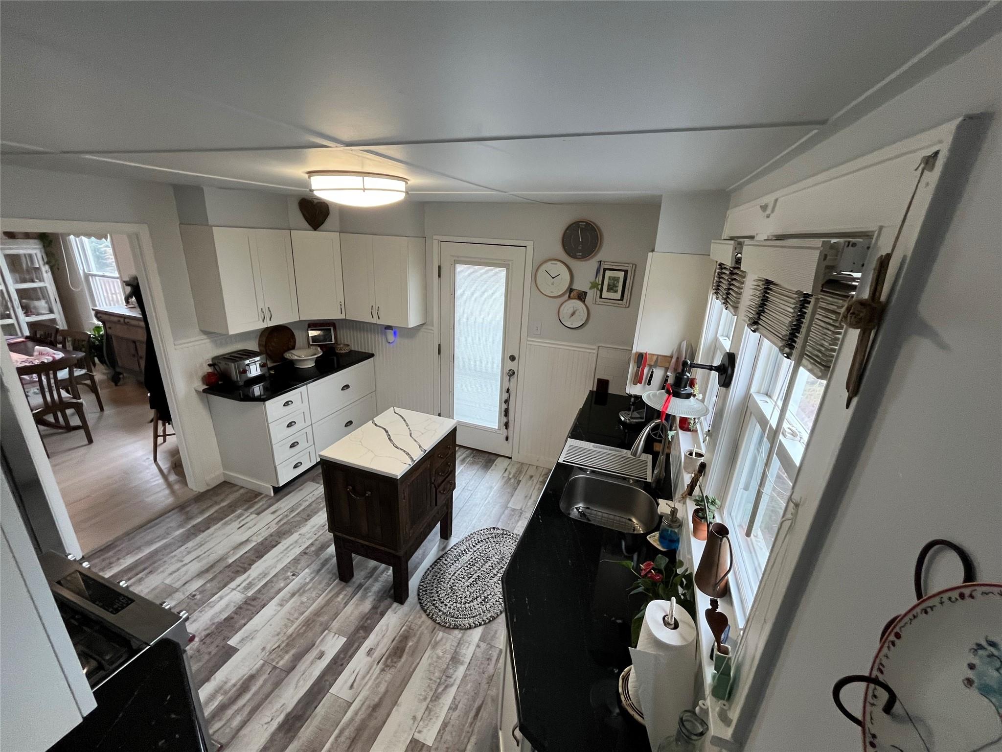 25 Oak Beach Road Property Photo 4