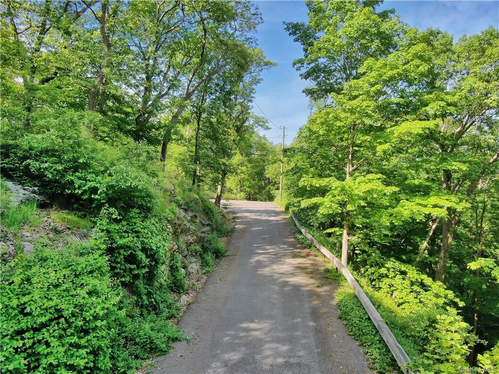 Lookout Mountain Rd Property Photo
