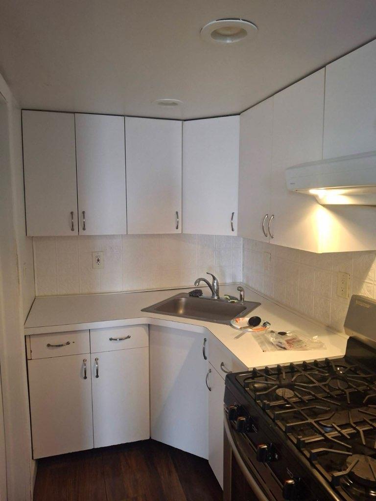 11 Kathleen Crescent Property Photo 2