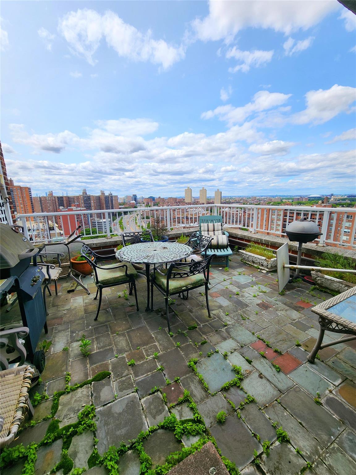 10740 Queens Boulevard Pha Property Photo 8