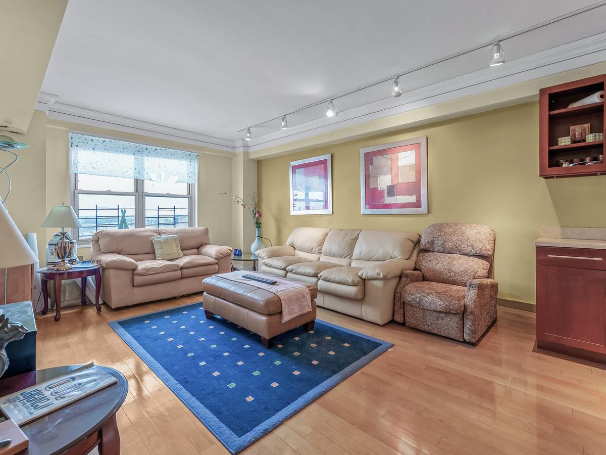 10740 Queens Boulevard Pha Property Photo 21