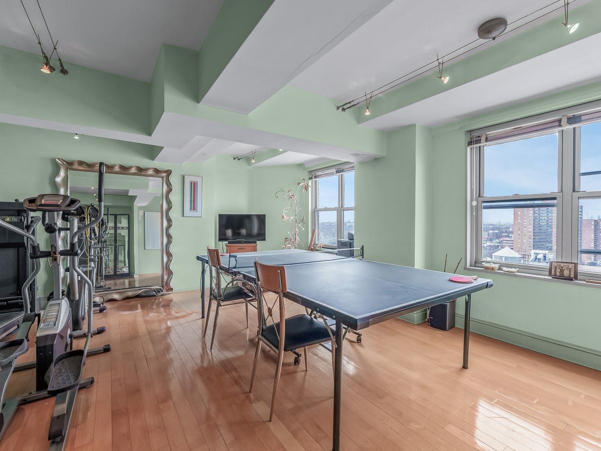 10740 Queens Boulevard Pha Property Photo 27