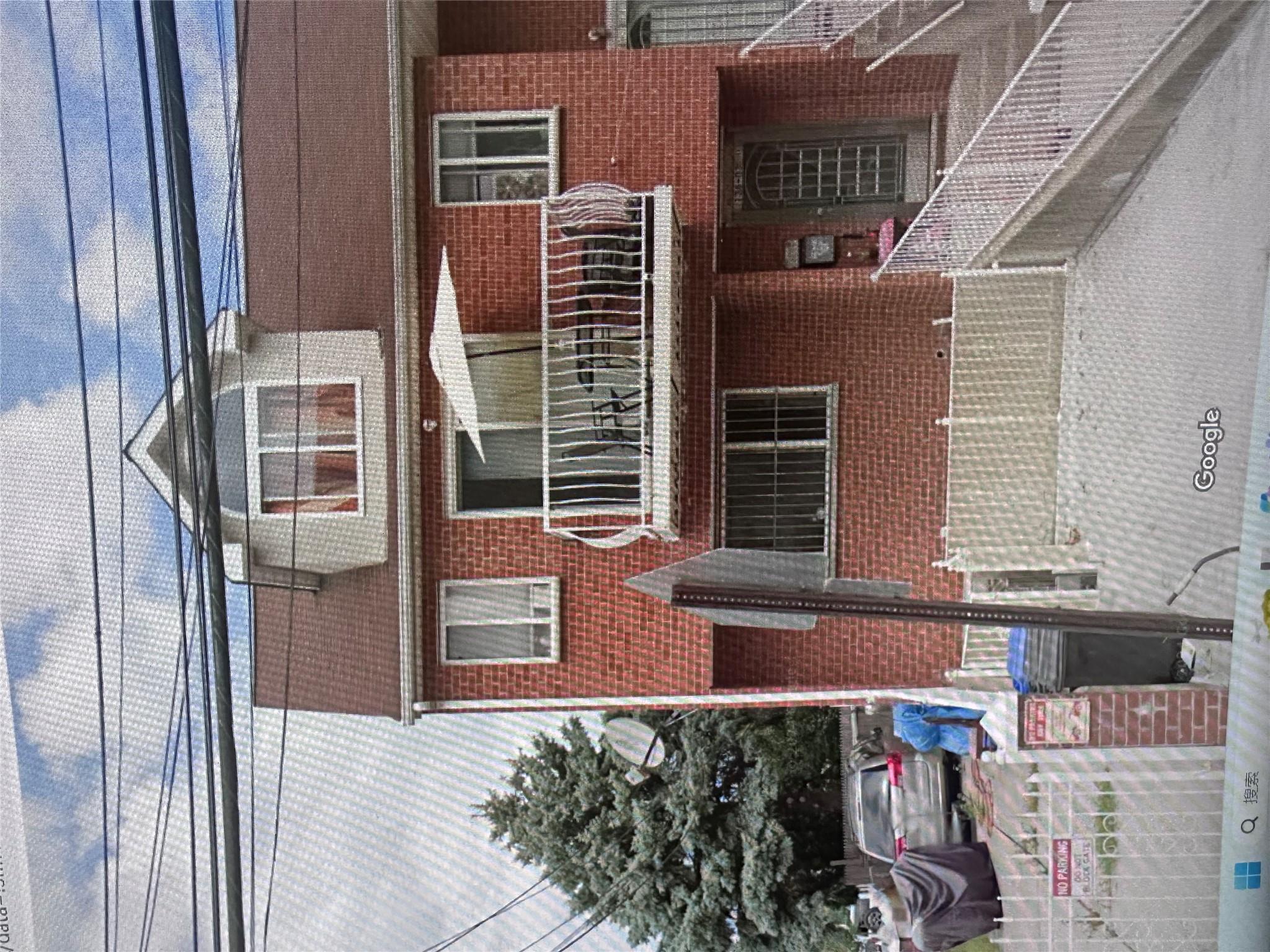 136-03 58 Ave Property Photo 5