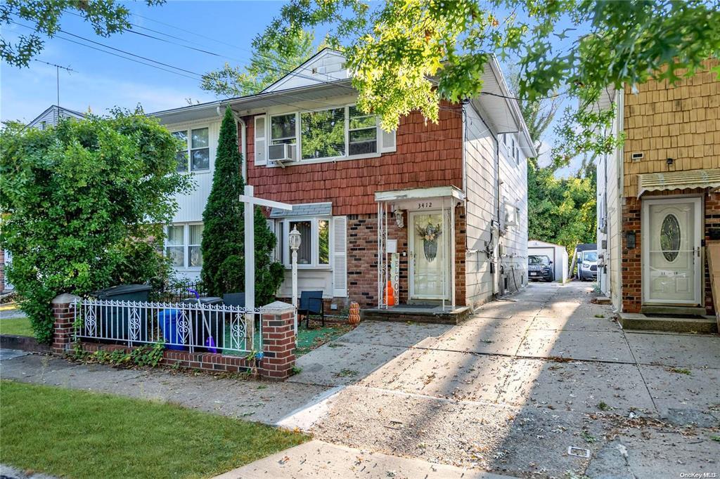 34-12 Brookside St Property Photo 1