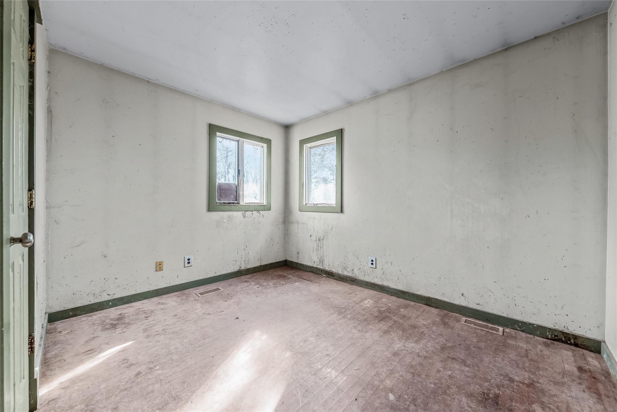 36 Pace Avenue Property Photo 7