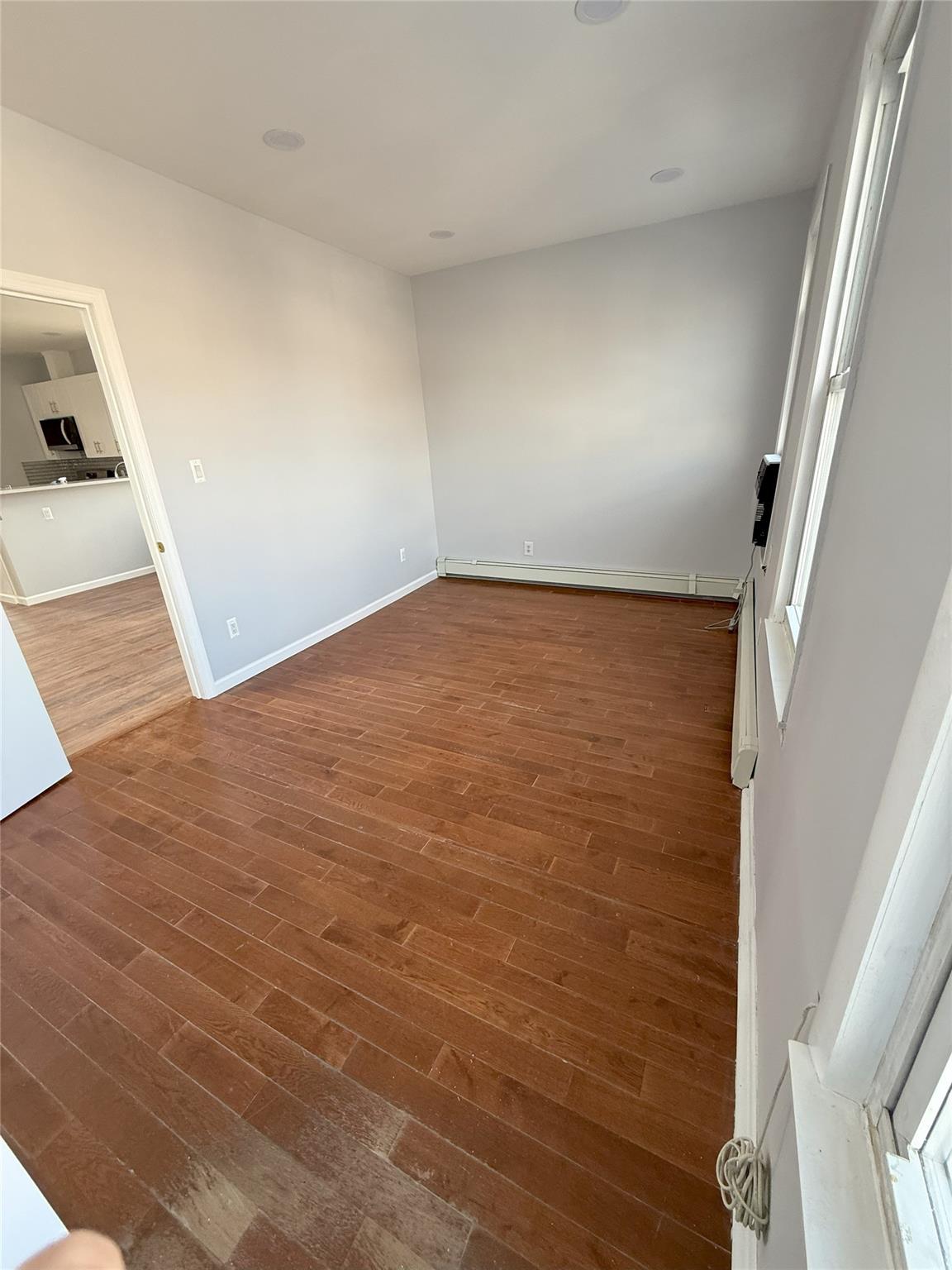 6618 75th Street Property Photo 7