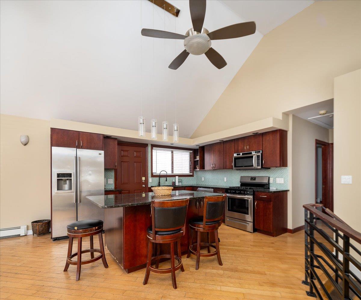 62 Wisconsin Street Property Photo 3