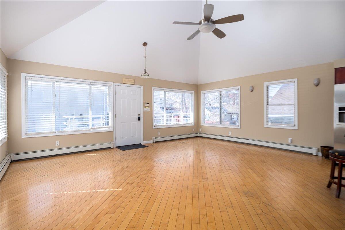 62 Wisconsin Street Property Photo 8