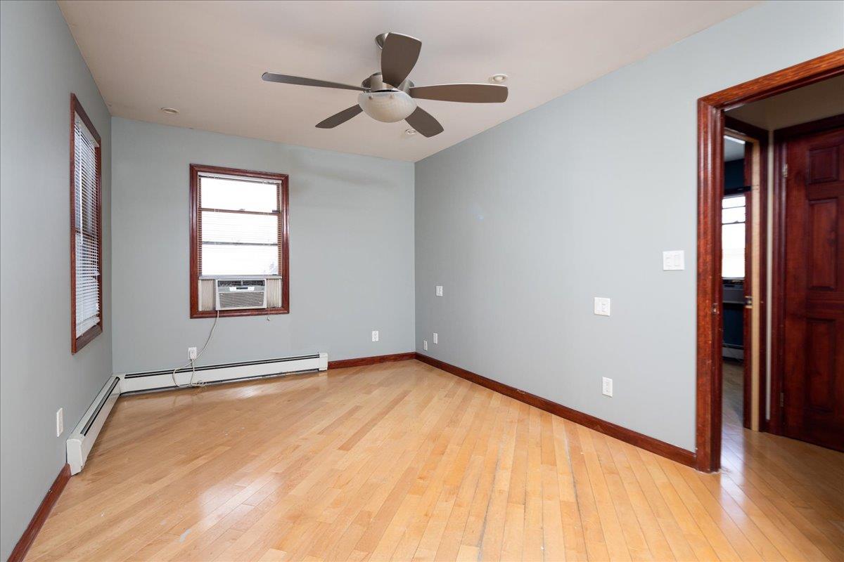62 Wisconsin Street Property Photo 9