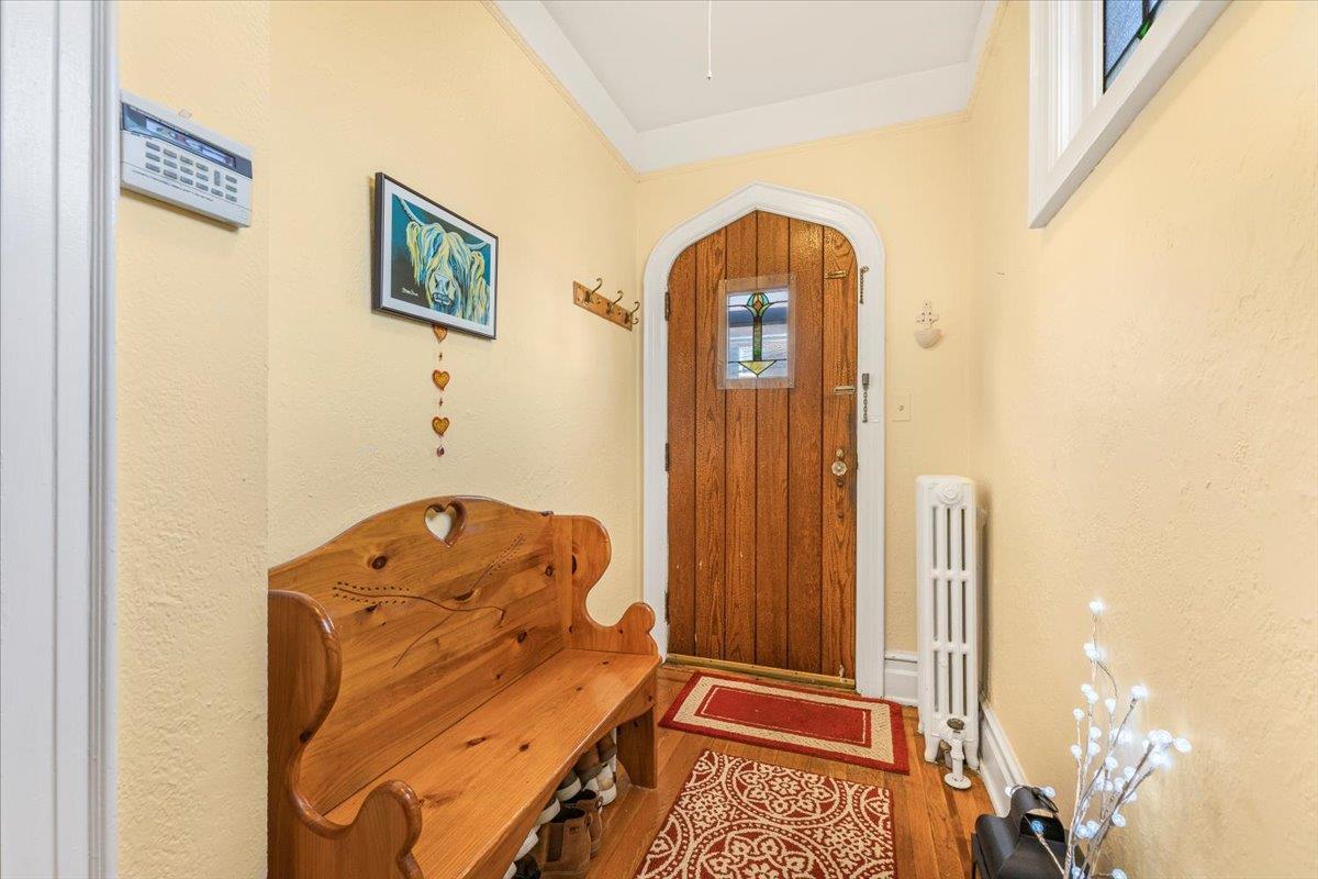 37 Lee Avenue Property Photo 7