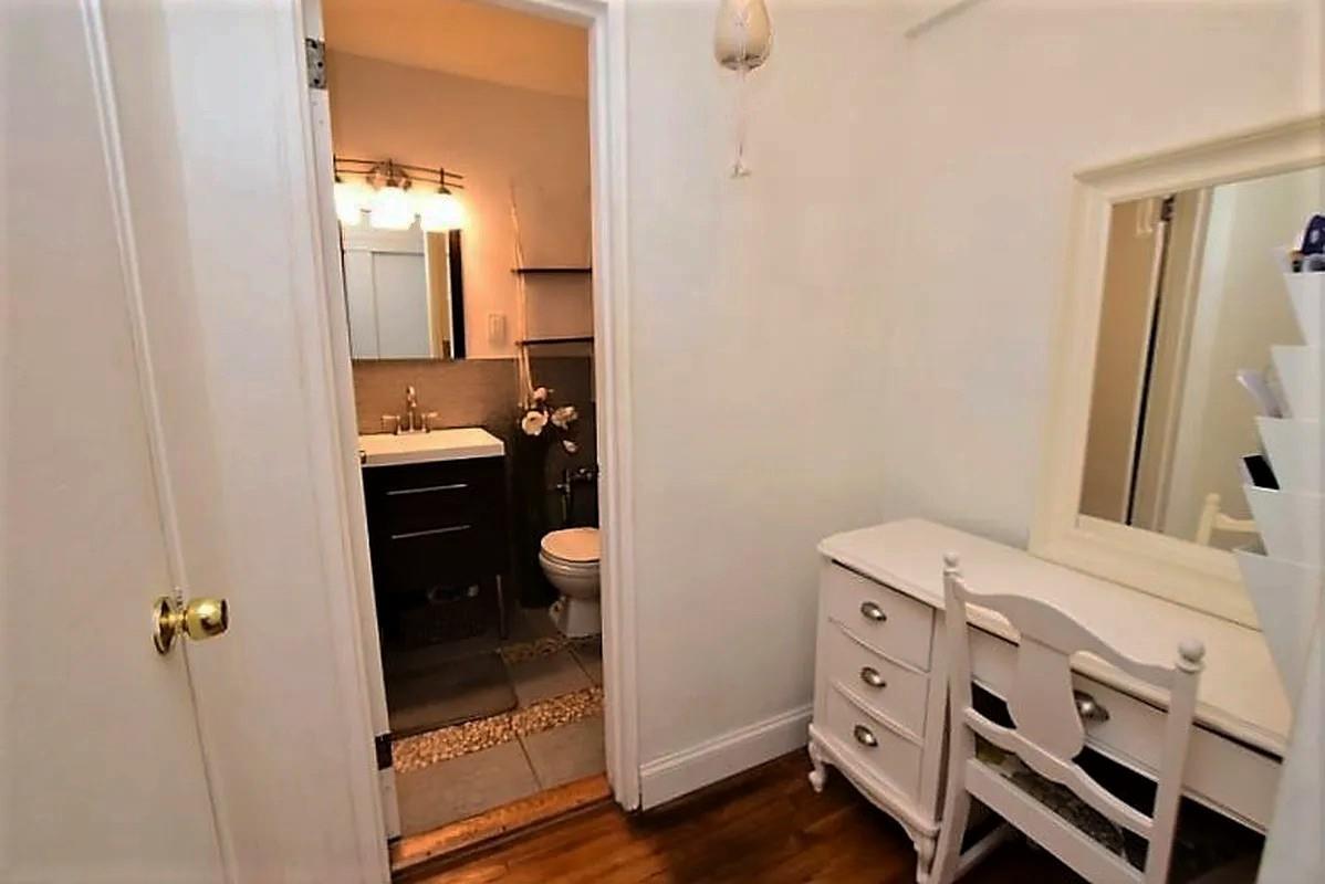 47-37 45th Street 2a Property Photo 8