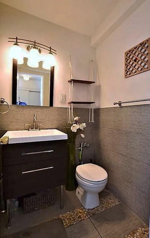 47-37 45th Street 2a Property Photo 10