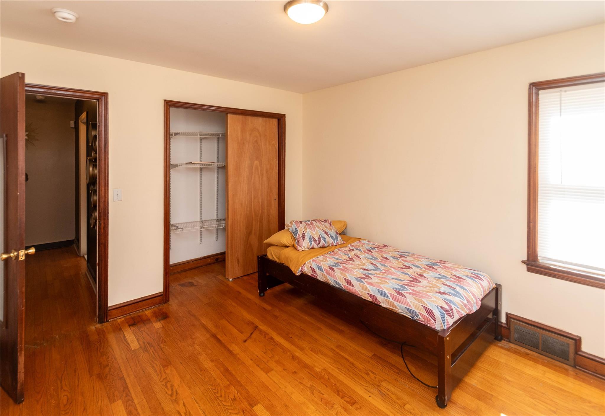 233 Daniher Avenue Property Photo 12