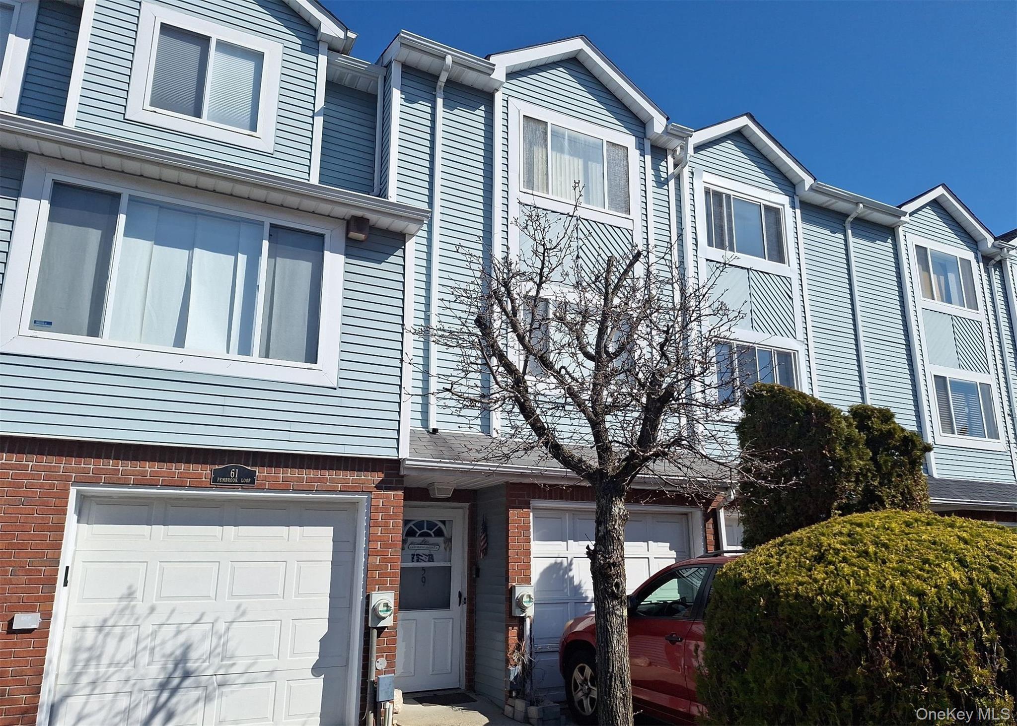 59 Pembrook Loop Property Photo 2