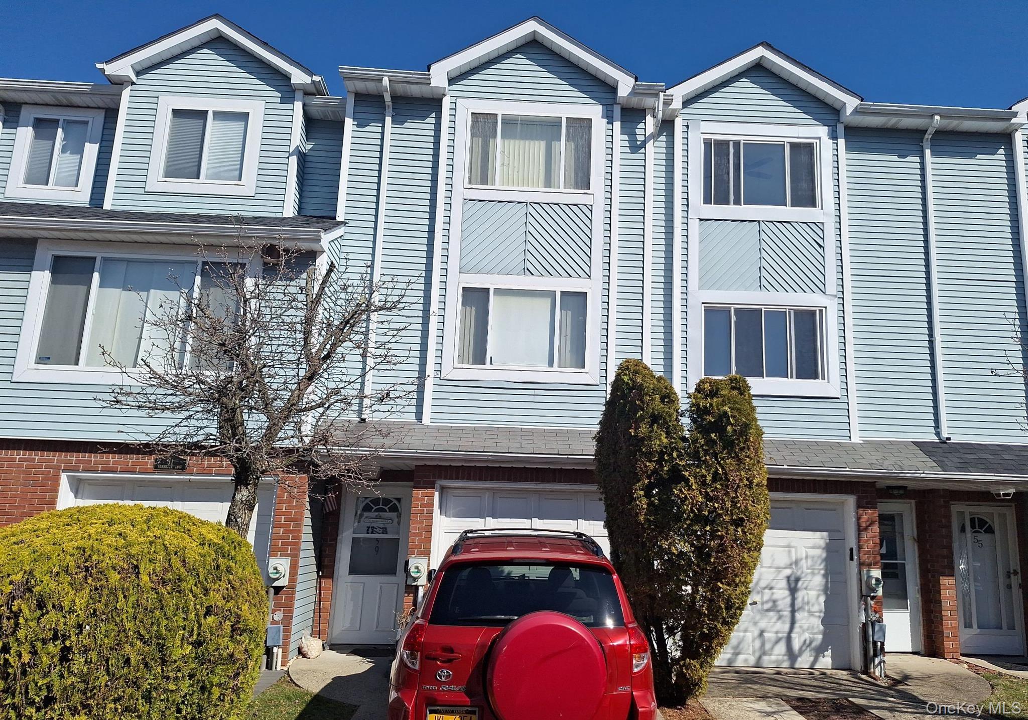 59 Pembrook Loop Property Photo 4