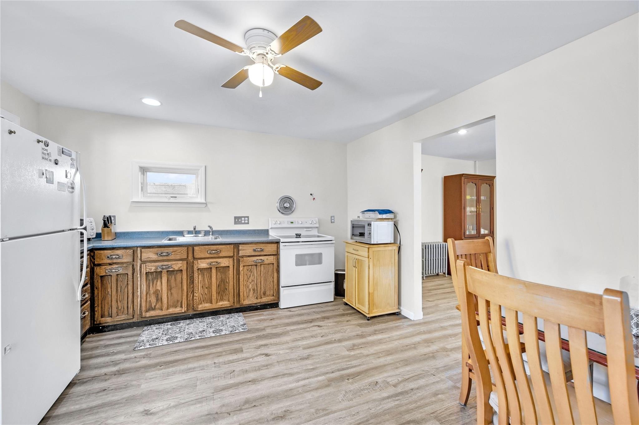 803 Cross Bay Boulevard Property Photo
