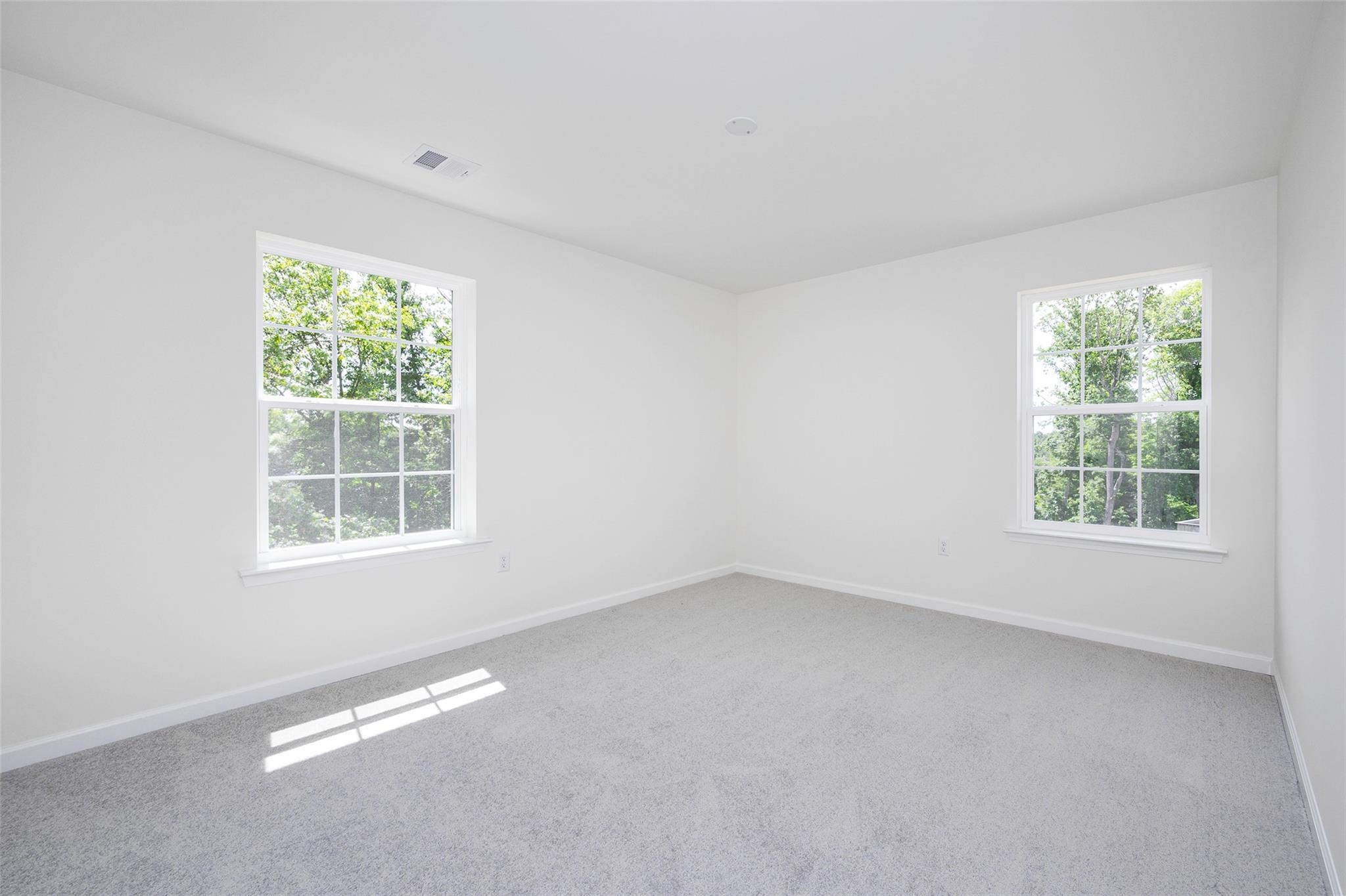 10 Page Court Property Photo 22