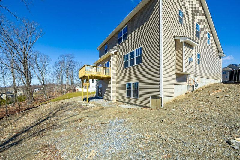 10 Page Court Property Photo 33