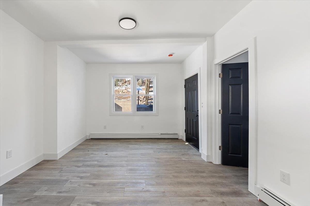 835466 Property Photo 10