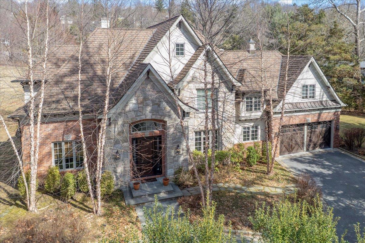 87a Harriman Road Property Photo 1