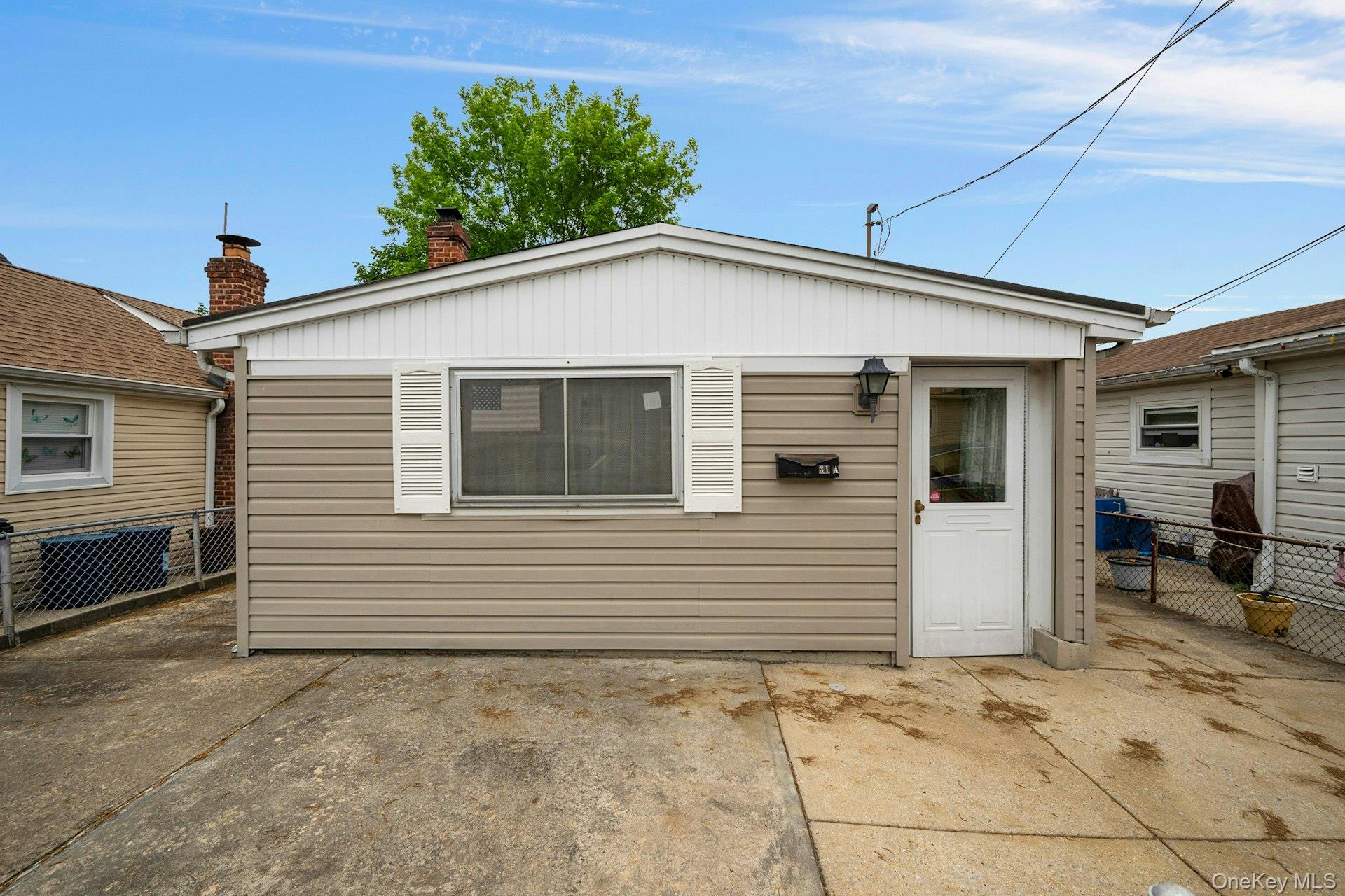 31 Edgewater Park A Property Photo 1