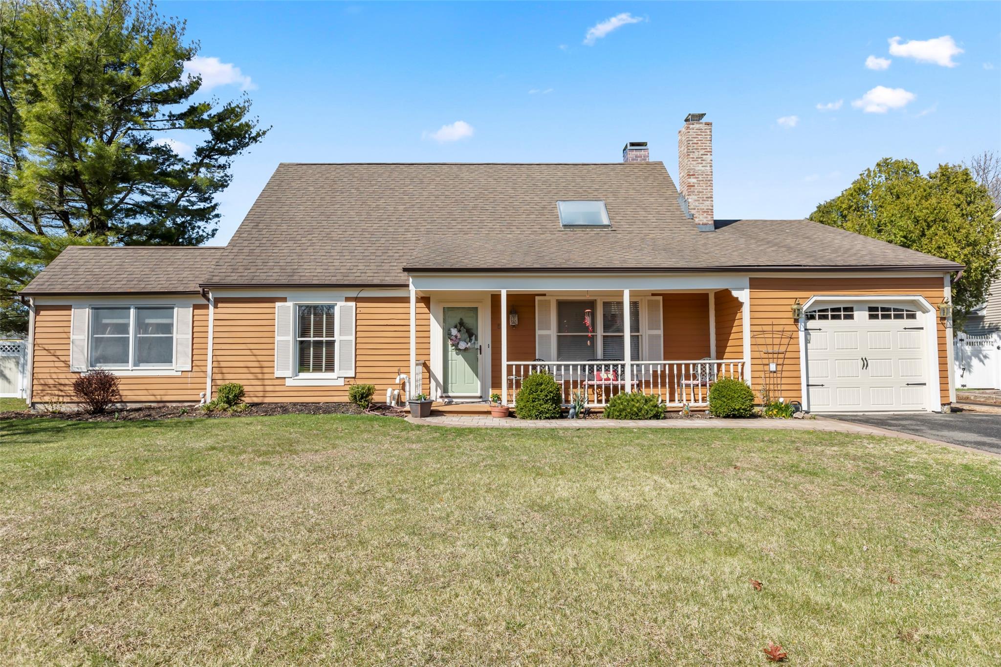 52 Imperial Drive Property Photo