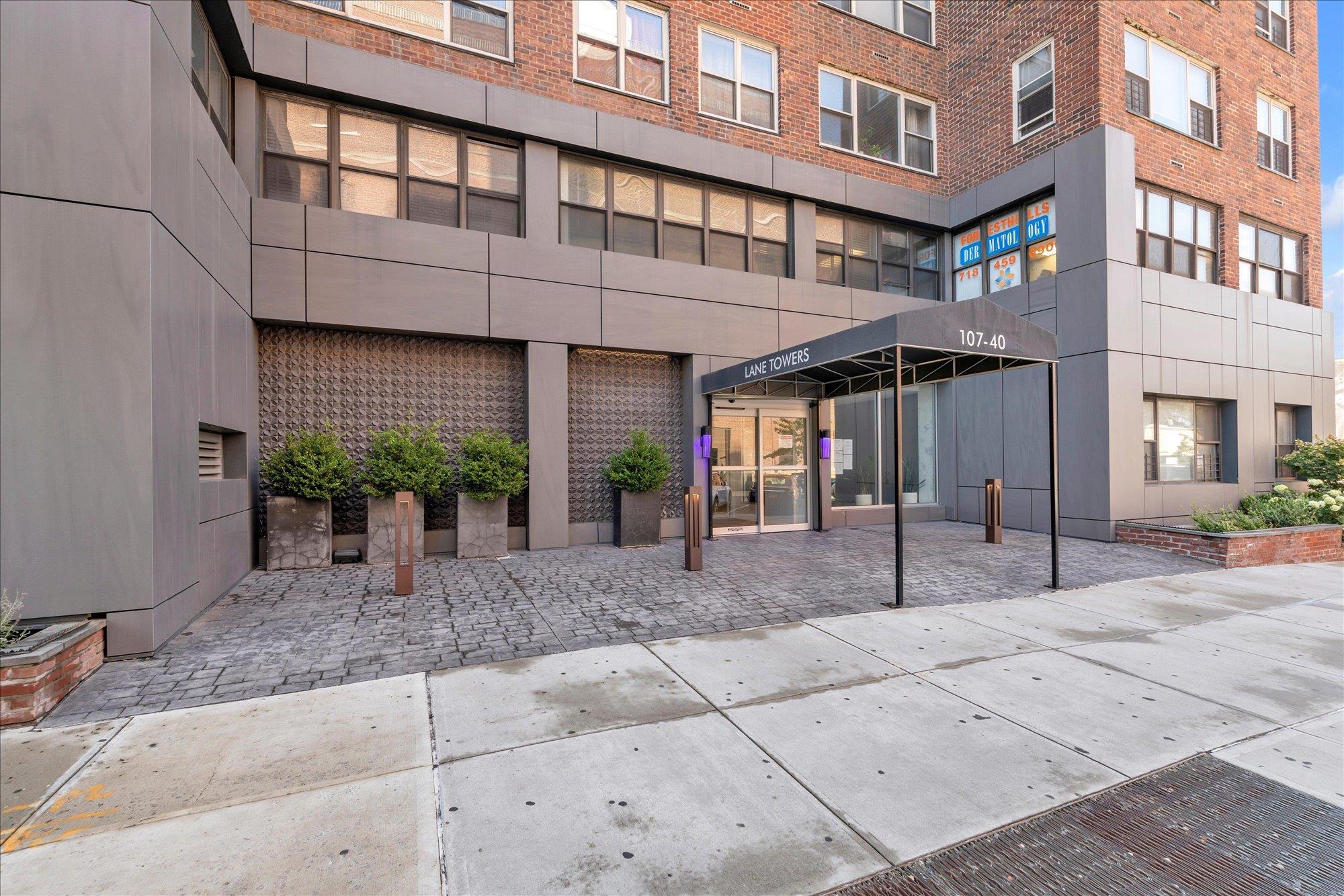 107-40 Queens Boulevard 14c Property Photo 3