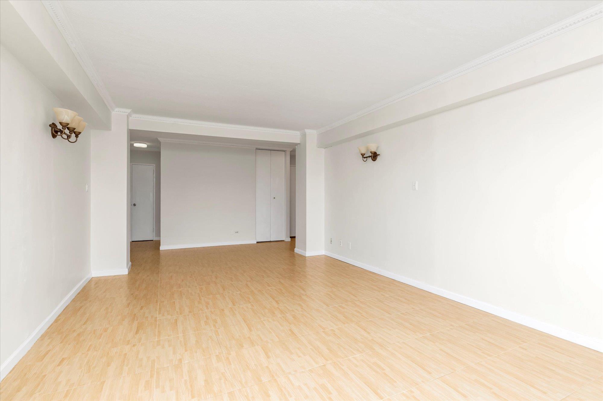 107-40 Queens Boulevard 14c Property Photo 5