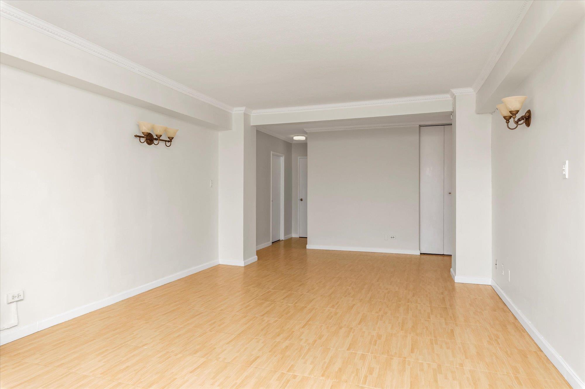 107-40 Queens Boulevard 14c Property Photo 6