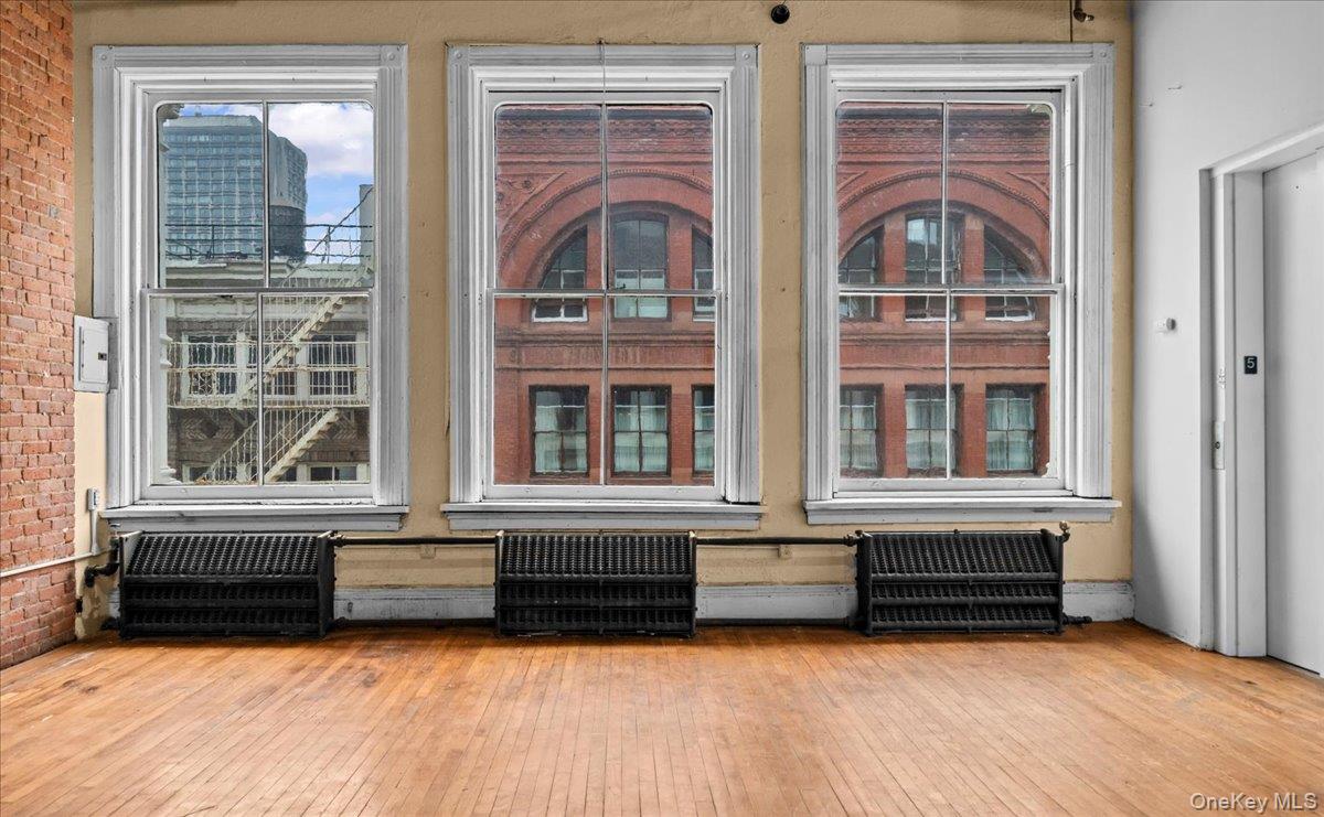 100 Prince Street 5w Property Photo 1