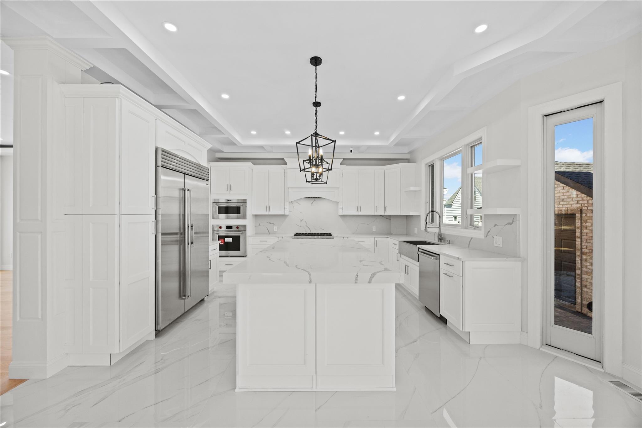 48 Moore Street Property Photo 12