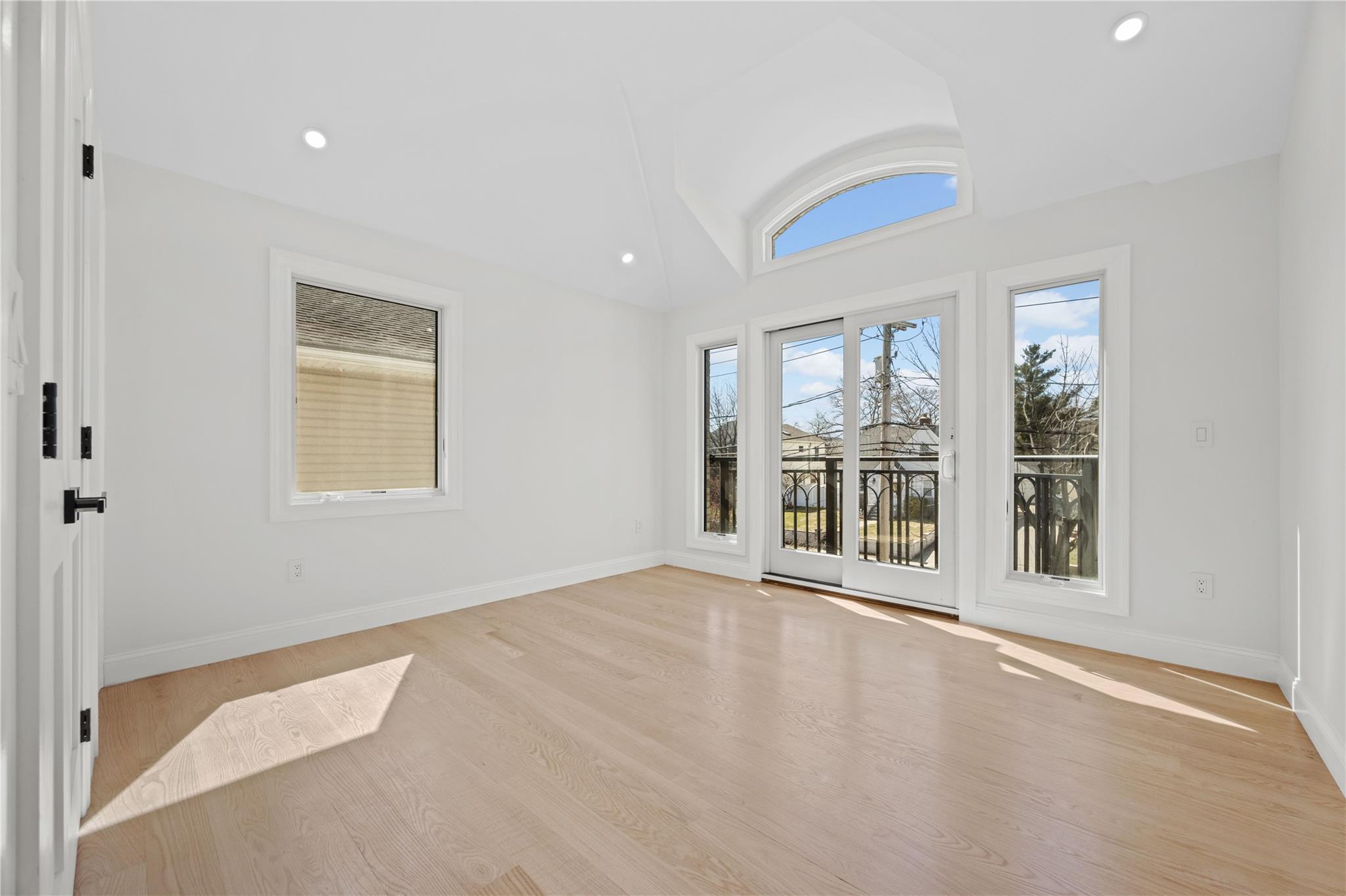 48 Moore Street Property Photo 19